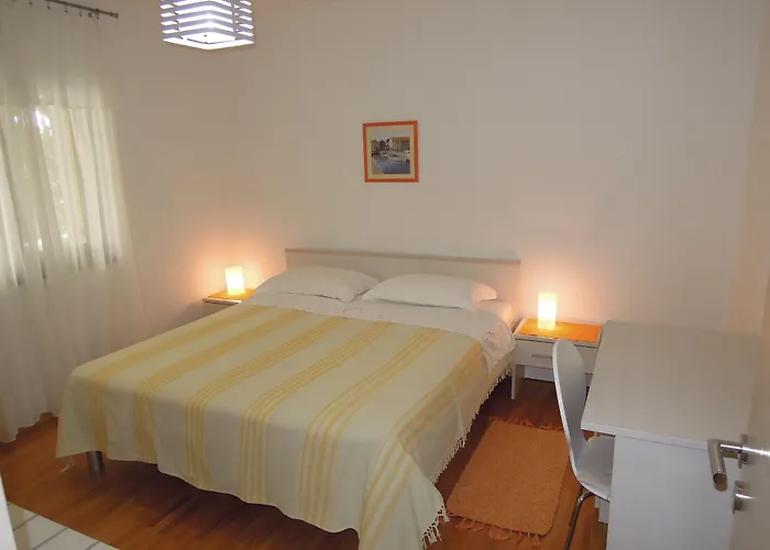 Apartments Simicev *